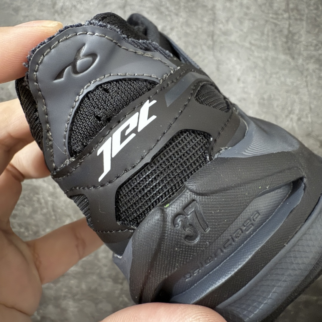 图片[2]-【VG纯原】Balenciaga巴黎世家26代 Jet 压纹印花 圆头厚底4.25cm 低帮 老爹鞋 男款 黑色 市场老牌巴黎世家大厂出品 品质价格无需多言 原鞋原材料打造 一比一细节还原 此款相对之前款式轻质很多 超厚鞋底增高4-5cm 高街风格-选品中心