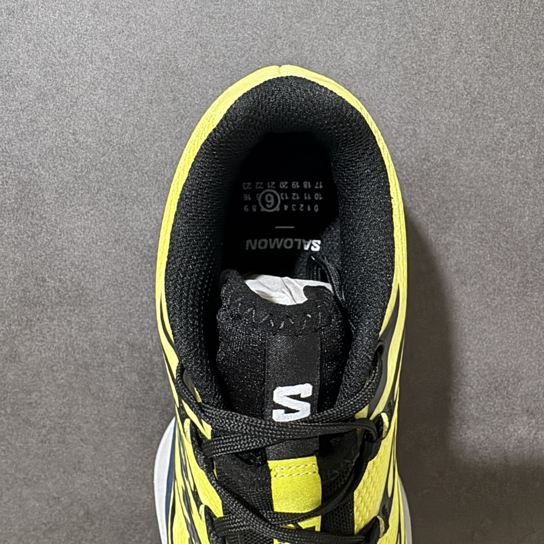 图片[6]-【CY版本】MM6 x SALOMON联名网面低帮休闲鞋通勤运动鞋单鞋 本次全新打造XT-MM6系列，鞋身处饰有巨型Salomon logo，鞋头处 MM6 数字标志彰显合作身份。XT-MM6推出三种配色：纯白搭配黑色细节、全黑点缀银色，以及亮红色与黑色组合的版本。ACS PRO则提供两款选择——从色渐变至灰色的清爽设计，另一款则采用高饱和度的黄黑撞色，赋予整体造型更强的视觉张力。 货号：480394-27 尺码：36-45半-选品中心
