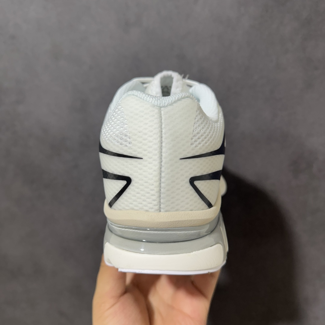 图片[4]-【CY版本】MM6 x SALOMON联名网面低帮休闲鞋通勤运动鞋单鞋 本次全新打造XT-MM6系列，鞋身处饰有巨型Salomon logo，鞋头处 MM6 数字标志彰显合作身份。XT-MM6推出三种配色：纯白搭配黑色细节、全黑点缀银色，以及亮红色与黑色组合的版本。ACS PRO则提供两款选择——从色渐变至灰色的清爽设计，另一款则采用高饱和度的黄黑撞色，赋予整体造型更强的视觉张力。 货号：469527-27 尺码：36-45半-选品中心