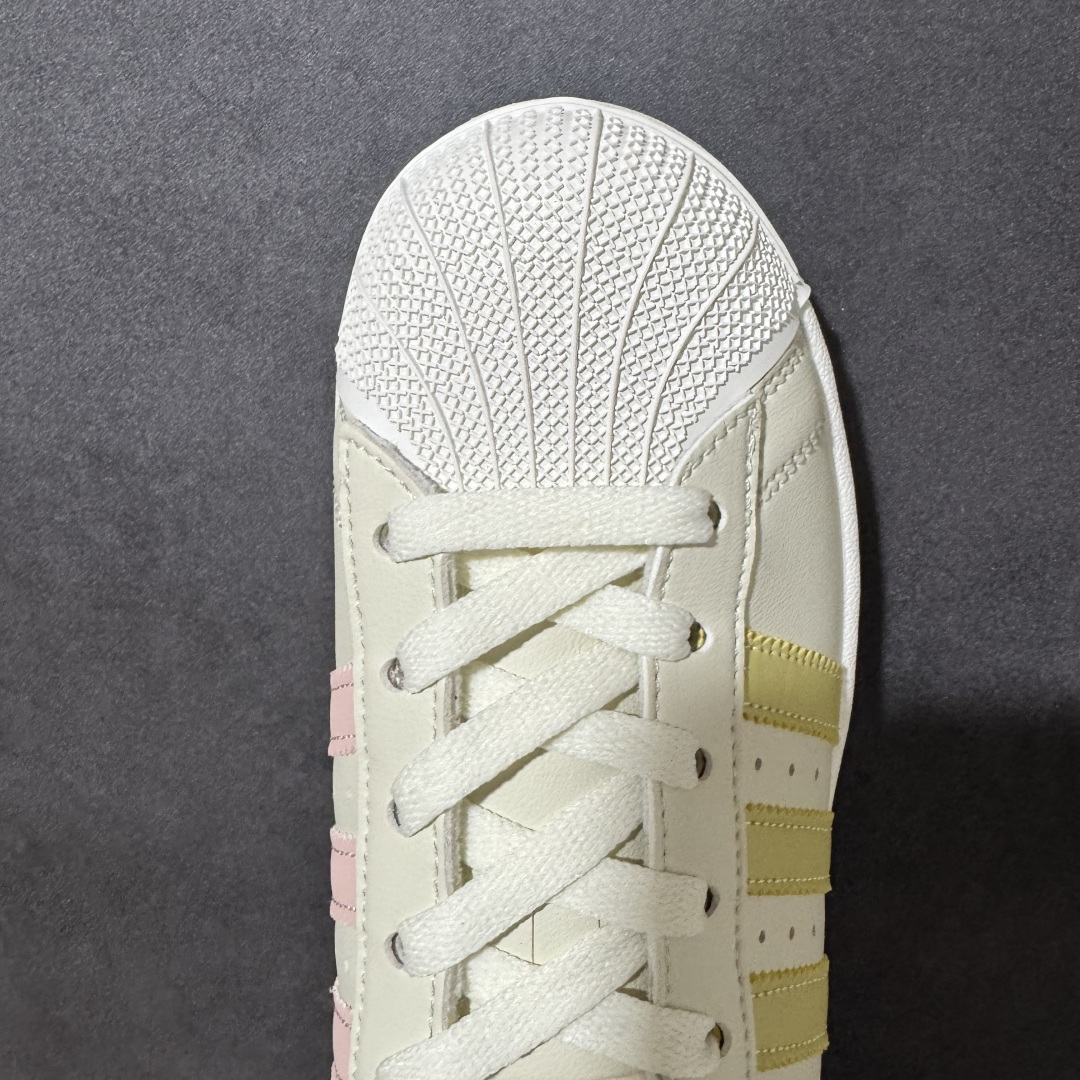 图片[5]-【公司级】Adidas Originals Superstar II全新配色 贝壳头休闲板鞋 独家控货 平台正单 全鞋百分百原材料 全鞋电脑针车 Logo针车间距针数原版一致 皮料切割冲裁零瑕疵 原鞋一致含胶量大底 原盒中文内外标 大几率过验 不对比市面只对比原鞋 只服务最高端市场 货号：KJ0445 尺码：35.5 36 36.5 37 38 38.5 39 40-选品中心