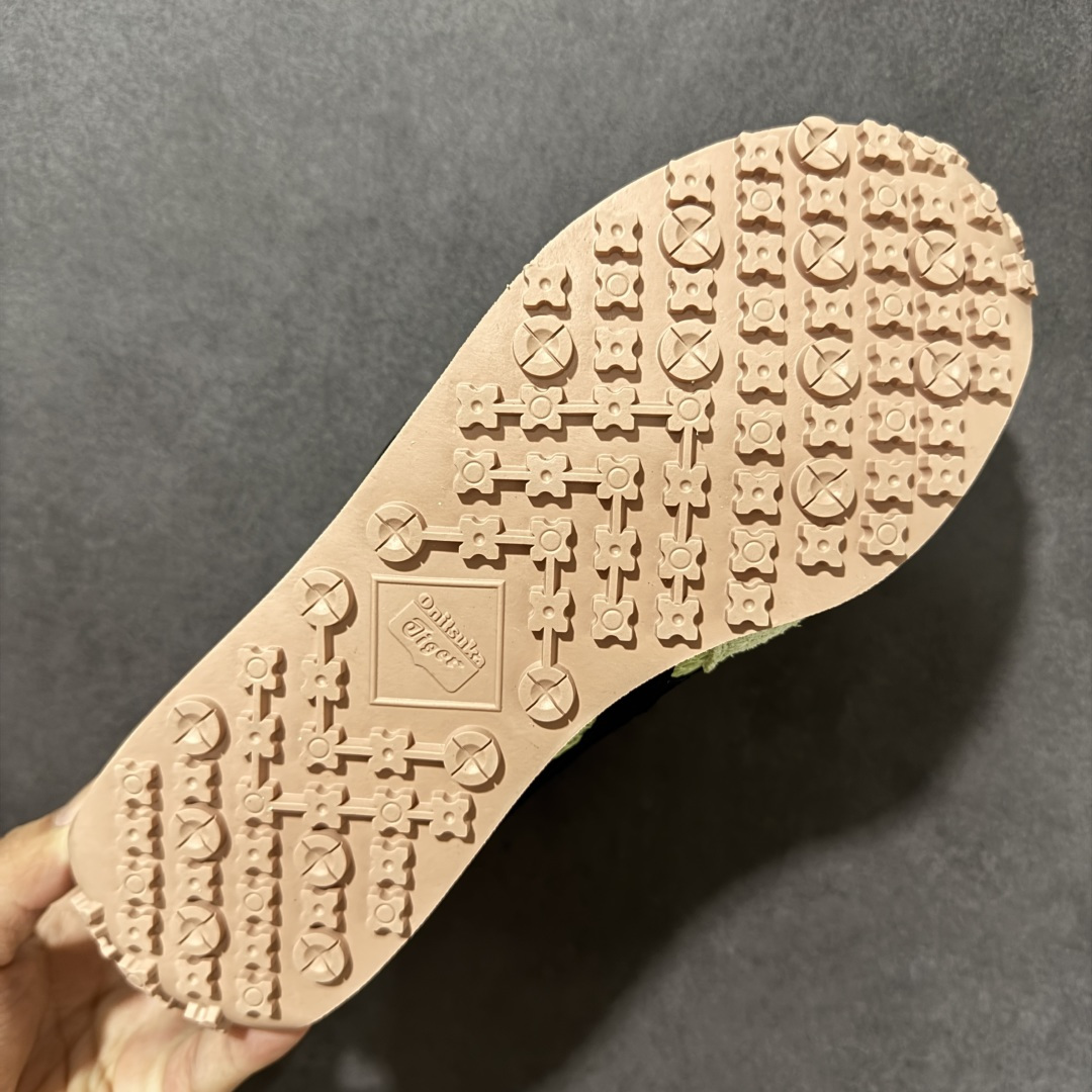 图片[9]-【公司级】经典传承及创新锐意，日产经典老牌-鬼塚虎/Onitsuka Tiger EDR 78 Low 系列低帮薄底复古经典百搭休闲慢跑鞋 1183C570 Asics/亚瑟士 男女鞋半码制，升级原楦原纸版开发版型，采用翻毛皮组合荔枝纹牛剖革鞋面材质，内嵌OrthoLite(欧索莱)透气吸汗鞋垫贴，外置环保双层切片组合轻质防滑橡胶外底 货号：1183C570-300 尺码：36 37 38 39 39.5 40.5 41.5 42 42.5 43.5 44 45-选品中心