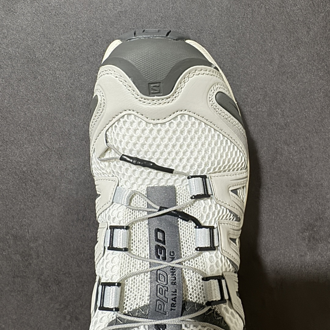 图片[5]-【纯原CY版本】SALOMON XA Pro 3D 萨洛蒙潮流越野机能户外功能鞋 492672-30 纯原外贸平台特供订单 耗时半年巨作 全套原纸板楦头开发 原厂特供网布配套加持 确保原汁原味 完美呈现版型 原档数据独家私模五层组合大底 男女鞋同步官方开发 原装Ortholite轻量化鞋垫 中底布带钢印编号 原厂TPU锁扣 进口港宝加持 后跟自然饱满 还原公司包裹性 鞋面采用SENSIFT贴合技术 全方位贴合包裹脚型 鞋跟部鞋底牵引设计 提供强大的抓地性能 更适应野外崎岖不平的道路 其3D ADVANCED CHASSIS底盘 材料轻量大化 钉齿设计更具稳定性 防护性 鞋底易磨损区运用CONTAGRIP高耐磨材料 应对城市硬质路面长距离跑考验 尺码：36 36.5 37.5 38 38.5 39 40 40.5 41 42 42.5 43 44 44.5 45-选品中心