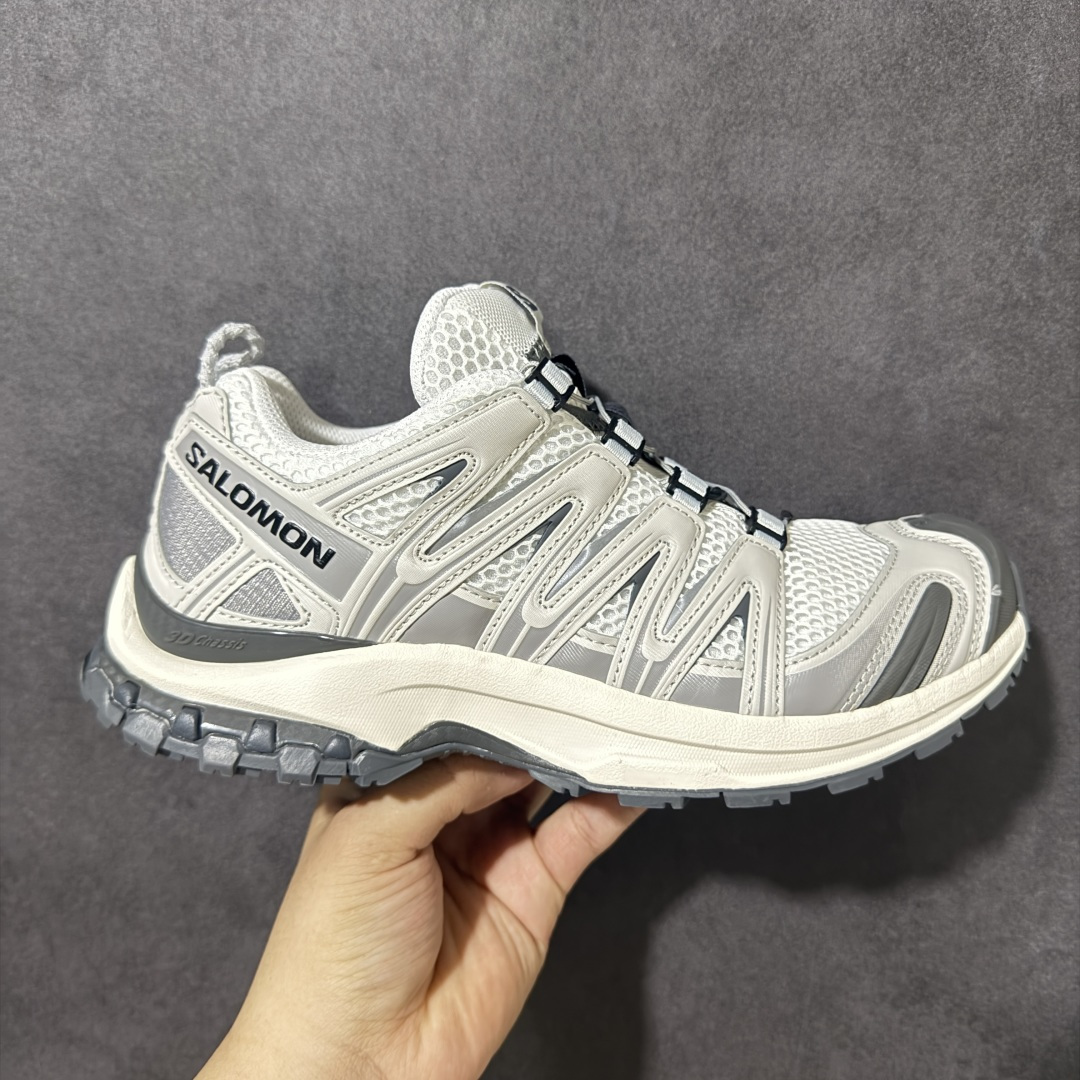 【纯原CY版本】SALOMON XA Pro 3D 萨洛蒙潮流越野机能户外功能鞋 492672-30 纯原外贸平台特供订单 耗时半年巨作 全套原纸板楦头开发 原厂特供网布配套加持 确保原汁原味 完美呈现版型 原档数据独家私模五层组合大底 男女鞋同步官方开发 原装Ortholite轻量化鞋垫 中底布带钢印编号 原厂TPU锁扣 进口港宝加持 后跟自然饱满 还原公司包裹性 鞋面采用SENSIFT贴合技术 全方位贴合包裹脚型 鞋跟部鞋底牵引设计 提供强大的抓地性能 更适应野外崎岖不平的道路 其3D ADVANCED CHASSIS底盘 材料轻量大化 钉齿设计更具稳定性 防护性 鞋底易磨损区运用CONTAGRIP高耐磨材料 应对城市硬质路面长距离跑考验 尺码：36 36.5 37.5 38 38.5 39 40 40.5 41 42 42.5 43 44 44.5 45-选品中心