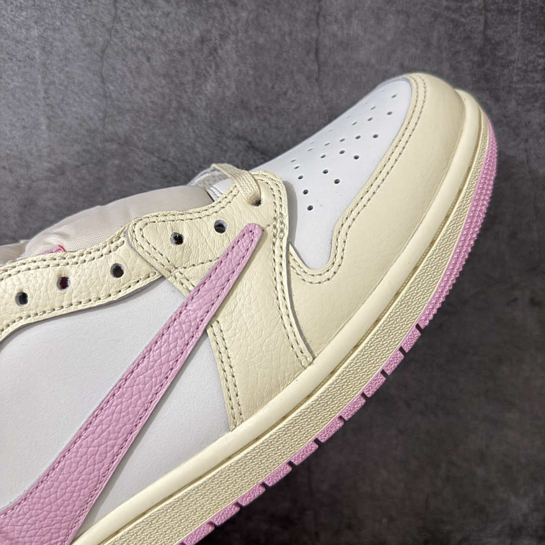 图片[5]-【GX2.0海外版】Travis Scott x Air Jordan AJ1 Low OG SP TS联名白浅粉倒钩低帮 IQ7804-100 目前市面唯一正确版本 爱心织唛标 情人节鞋垫 知名大厂出品 纯原第一梯队版本 产品品控稳定性领先行业 各方面均可对飙市面通货版 SZ原厂全套原楦原纸板冲刀磨具开发 原厂皮料加持 原厂港宝加持定型后跟R度完美 同源原厂电绣 鬼脸飞翼针数密度立体效果一致 百分百一致原鞋 原厂拉帮工艺 针距密度一致 后跟弧度收口自然不对折 极致一眼正品既视感 进口玻璃冲刀皮料裁剪零毛边 全鞋电脑针车工艺 品控清洁度最高QC检验标准 免检产品 原厂订购鞋盒、鞋标、防尘纸、鞋撑、鞋带 追求极致的原厂味道 尺码：36-48.5-选品中心