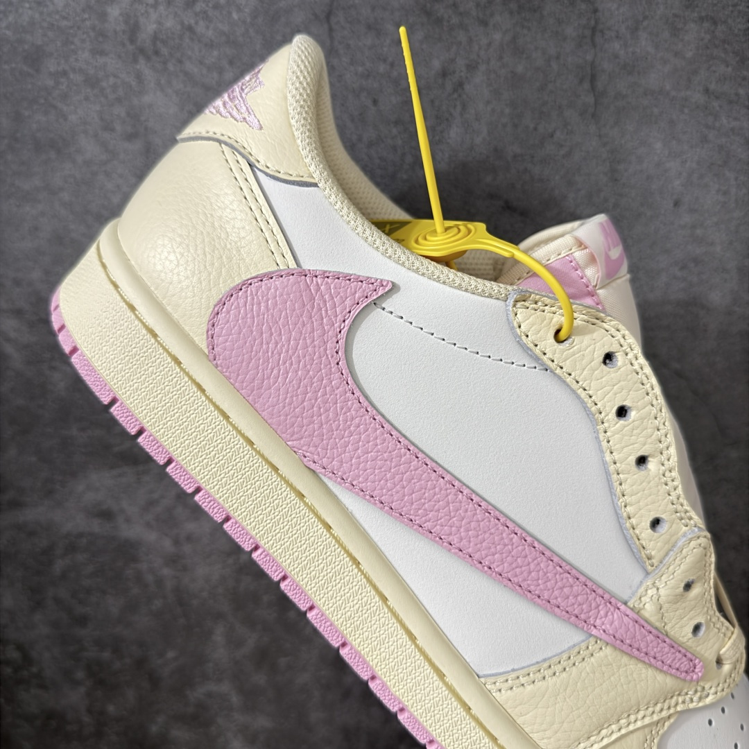 图片[6]-【GX2.0海外版】Travis Scott x Air Jordan AJ1 Low OG SP TS联名白浅粉倒钩低帮 IQ7804-100 目前市面唯一正确版本 爱心织唛标 情人节鞋垫 知名大厂出品 纯原第一梯队版本 产品品控稳定性领先行业 各方面均可对飙市面通货版 SZ原厂全套原楦原纸板冲刀磨具开发 原厂皮料加持 原厂港宝加持定型后跟R度完美 同源原厂电绣 鬼脸飞翼针数密度立体效果一致 百分百一致原鞋 原厂拉帮工艺 针距密度一致 后跟弧度收口自然不对折 极致一眼正品既视感 进口玻璃冲刀皮料裁剪零毛边 全鞋电脑针车工艺 品控清洁度最高QC检验标准 免检产品 原厂订购鞋盒、鞋标、防尘纸、鞋撑、鞋带 追求极致的原厂味道 尺码：36-48.5-选品中心