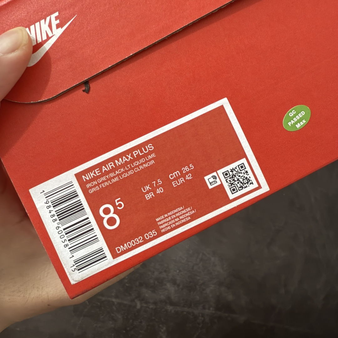 图片[10]-【Max纯原版】Nike Air Max Plus TN气垫系列跑鞋 全新一比一高端版本 真正的市场T1品质 更多配色陆续出货 真正的用心研发 一点一点抠出来的 品质 品控细节 随便闭眼对比市场任何版本 全套原纸板楦头开发 完美呈现版型 工艺流程均与原鞋保持一致 Turned Air 中底缓震技术 鞋面弧度与大底弧度一致 鞋头正确TPU材质 鞋面高频TPU材质1.0厚度 原鞋一致层次感 超越公司货的品控标准 多道QC质检 货号：DM0032-035 尺码：36 36.5 37.5 38 38.5 39 40 40.5 41 42 42.5 43 44 44.5 45 46-选品中心