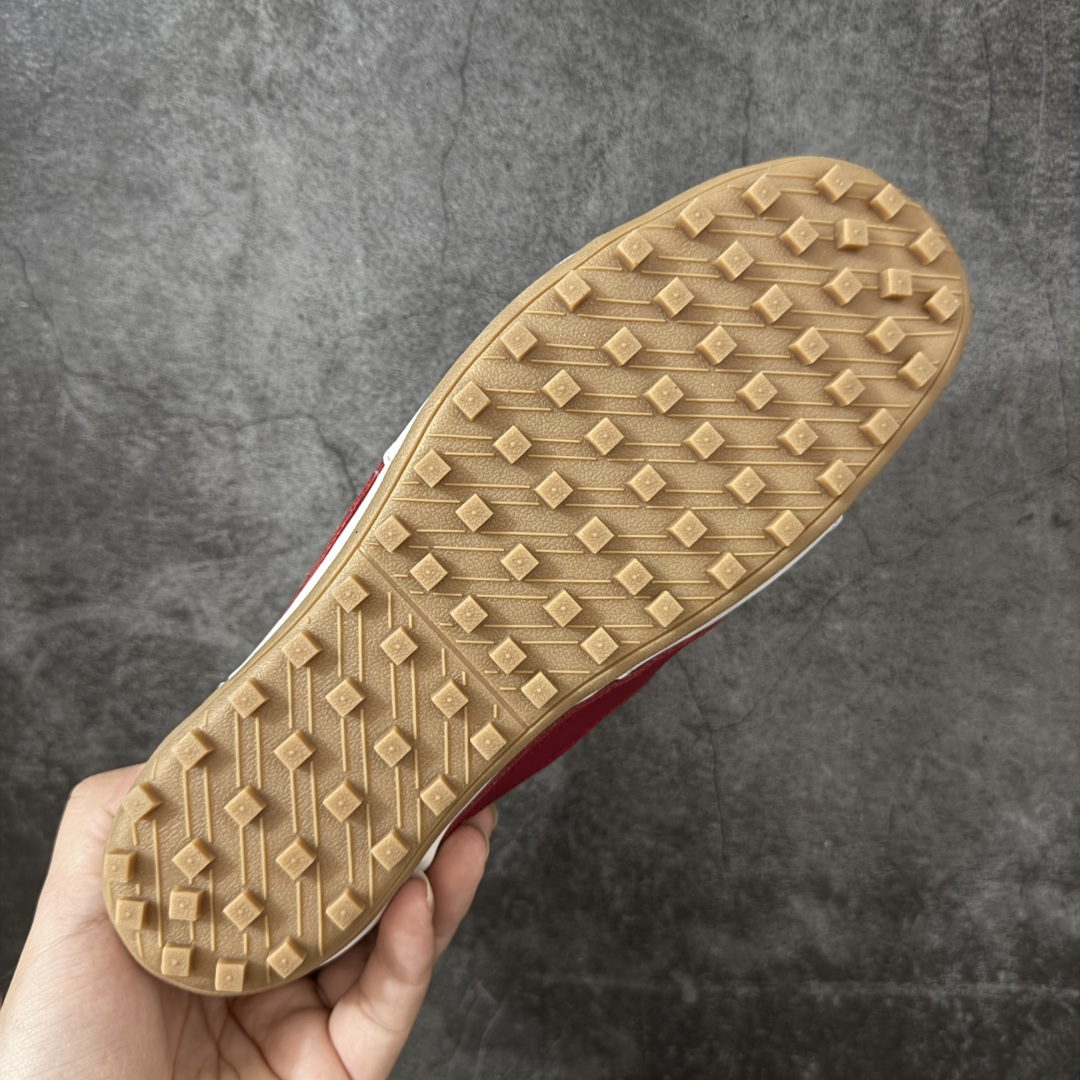 图片[9]-【神版】Nike Moon Shoe OG SP 舒适贴合 生活休闲鞋 精致的鞋型2符合当下的薄底鞋审美，鞋舌、鞋垫和外底位置加入了Jacquemus标识，辨识度在线。 货号：II0407-100 尺码：35 36 36.5 37 38 38.5 39 40 40.5 41 42 42.5 43 44 45 46-选品中心