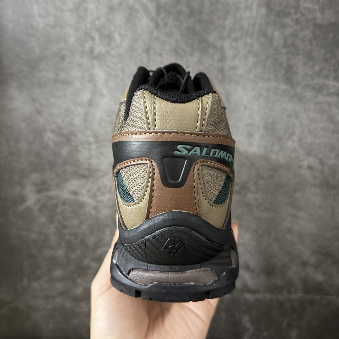 图片[4]-【巅峰升级版】Salomon XT-QUEST ADV 萨洛蒙情侣款户外机能鞋 491717 全新工厂出品 升级品质 全鞋改进为原厂一致材料打造 全新修长鞋型 版型正 全新玻璃冲刀 清洁度提升 中底带数字钢印 网面与鞋头材料校对一致无色差 鞋盒同步原版牛皮纸鞋盒 鞋头处添加☯️太极标 细节多次修改校正 坚持同步原版无差别 终端优势供应 尺码：36 36.5 37.5 38 38.5 39 40 40.5 41 42 42.5 43 44 44.5 45 46-选品中心