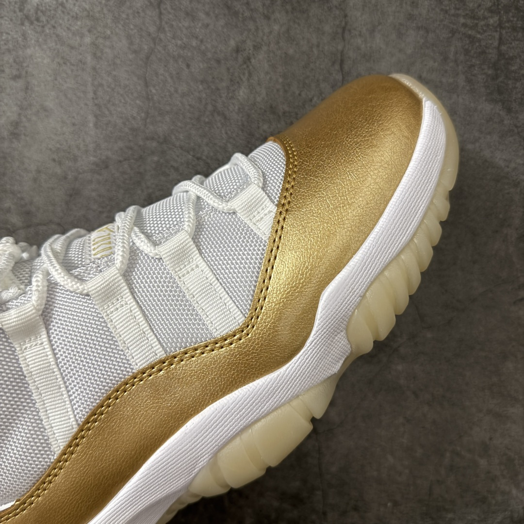 图片[6]-【外贸纯原】 Air Jordan 11 Low \”Metallic Gold\” AJ11 乔11白金 母亲节AH7860-102 专业AJ外贸大厂出品 纯原质感 进口头层皮料 中底拉帮线 整体清洁度等各方面细节完全一键转发碾压市面诸多嘴炮\”纯原\” 升级原楦原纸版数据开发版型 采用漆皮镀膜牛培革组合耐磨防刮牛津布鞋面材质 搭载原厂碳纤维缓震中底 还原ZP细节 原厂流水成型工艺 厂级拉帮注胶效果 尺码： 40 40.5 41 42 42.5 43 44 45 46 47.5-选品中心