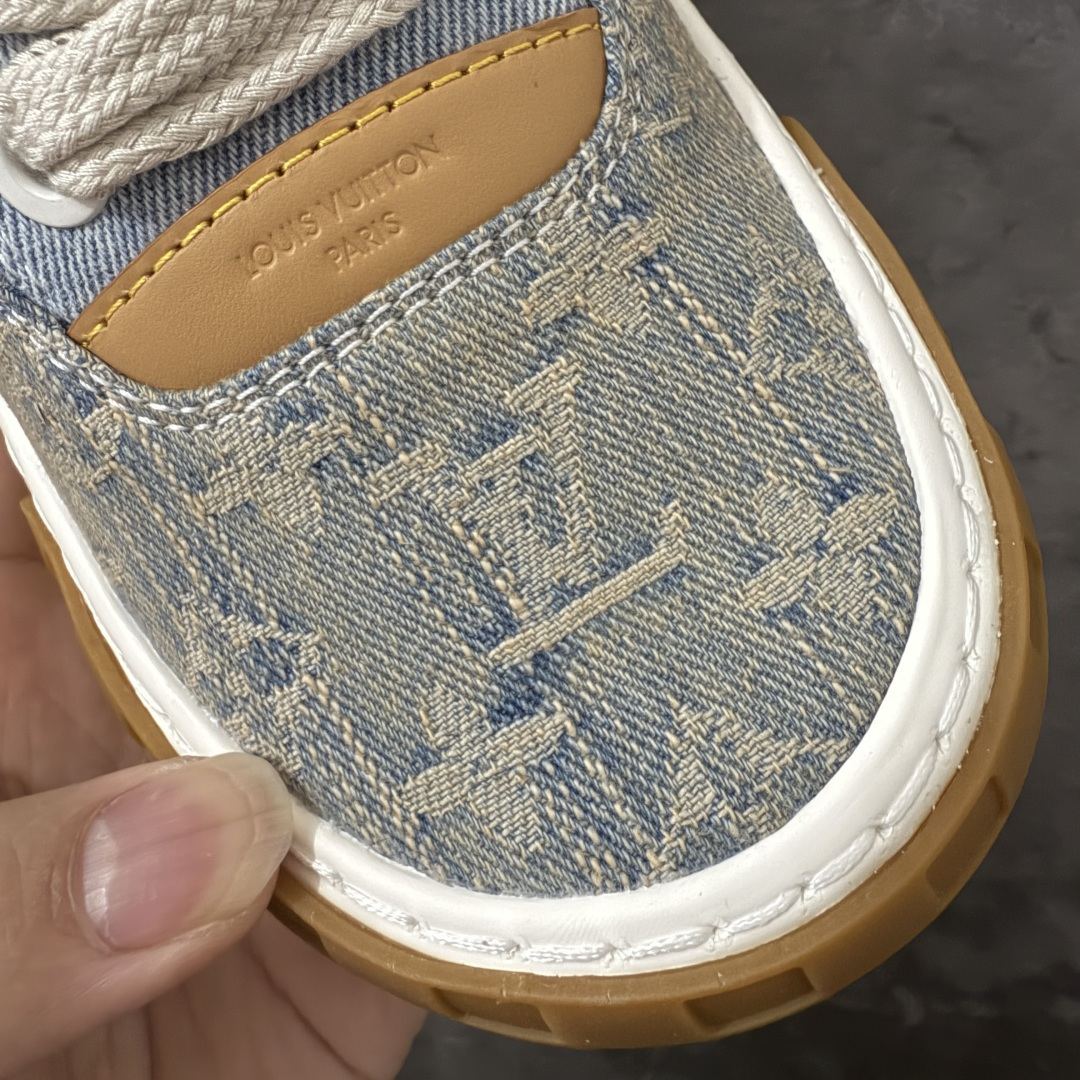 图片[5]-【专柜版/海淘代购】 LV 路易威登LOUIS VUITTON Tilted Low Sneakers 倾斜系列低帮复古休闲运动文化百搭板鞋 2026早春款板鞋 饼干鞋 市场最顶天花板 礼盒包装 正确细节 原鞋原材料1：1打造 完美版型做工 欢迎对比市场任何品质的货品 广东原产 升级原楦型开发纸版 包装说明书防尘布袋物件(附送官方快递加固牛皮纸外盒!!)#采用Monogram 丹宁布鞋面材质#鞋垫嵌入软脚感EVA物料#后跟耐弯折滴塑支撑片#全新开发TPR光泽组合隔色鞋底❗ 尺码：39 40 41 42 43 44 45 46-选品中心