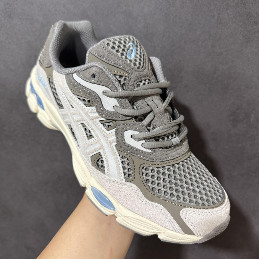 图片[3]-【公司级】Asics Gel-NYC 亚瑟士运动休闲透气专业跑鞋 鞋面采用反绒皮与网布拼接 透气舒适兼具休闲时尚 结合简明的配色 展现品牌的传承及引领复古流行的主题 虎爪造型的LOGO #鞋身稳定包裹系统 支撑鞋身 经典宽大鞋型配备防偏移设计提升包裹性 穿着舒适鞋面透气孔设计 提供透气性！ 货号：1203A372-020 尺码：36 37 37.5 38 39 39.5 40 40.5 41.5 42 42.5 43.5 44 45-选品中心