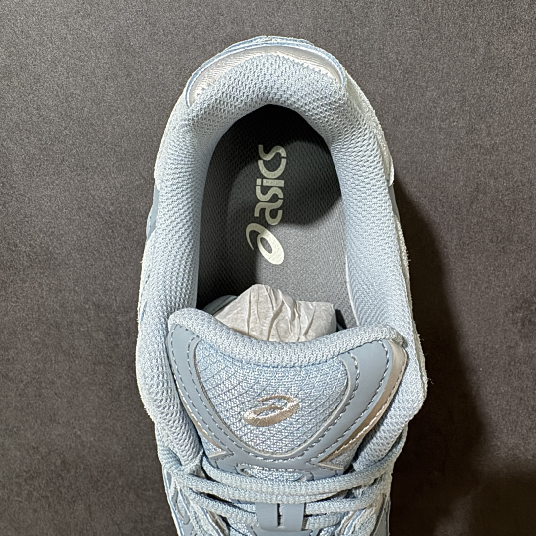 图片[6]-【公司级】Asics Gel-NYC 亚瑟士运动休闲透气专业跑鞋 鞋面采用反绒皮与网布拼接 透气舒适兼具休闲时尚 结合简明的配色 展现品牌的传承及引领复古流行的主题 虎爪造型的LOGO #鞋身稳定包裹系统 支撑鞋身 经典宽大鞋型配备防偏移设计提升包裹性 穿着舒适鞋面透气孔设计 提供透气性！ 货号：1203A379-400 尺码：36 37 37.5 38 39 39.5 40 40.5 41.5 42 42.5 43.5 44 45-选品中心