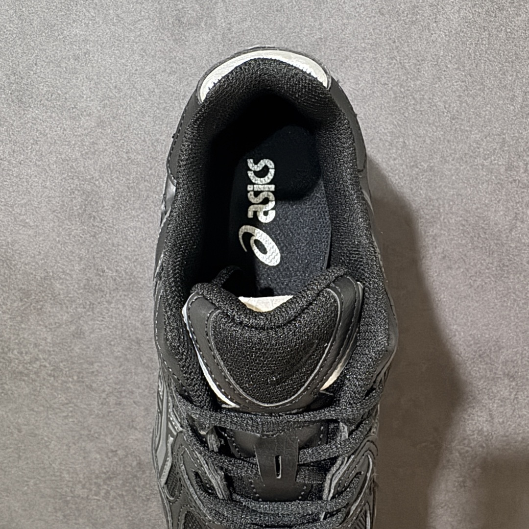 图片[6]-【公司级】Asics Gel-NYC 亚瑟士运动休闲透气专业跑鞋 鞋面采用反绒皮与网布拼接 透气舒适兼具休闲时尚 结合简明的配色 展现品牌的传承及引领复古流行的主题 虎爪造型的LOGO #鞋身稳定包裹系统 支撑鞋身 经典宽大鞋型配备防偏移设计提升包裹性 穿着舒适鞋面透气孔设计 提供透气性！ 货号：1203A280-003 尺码：40 40.5 41.5 42 42.5 43.5 44 45-选品中心