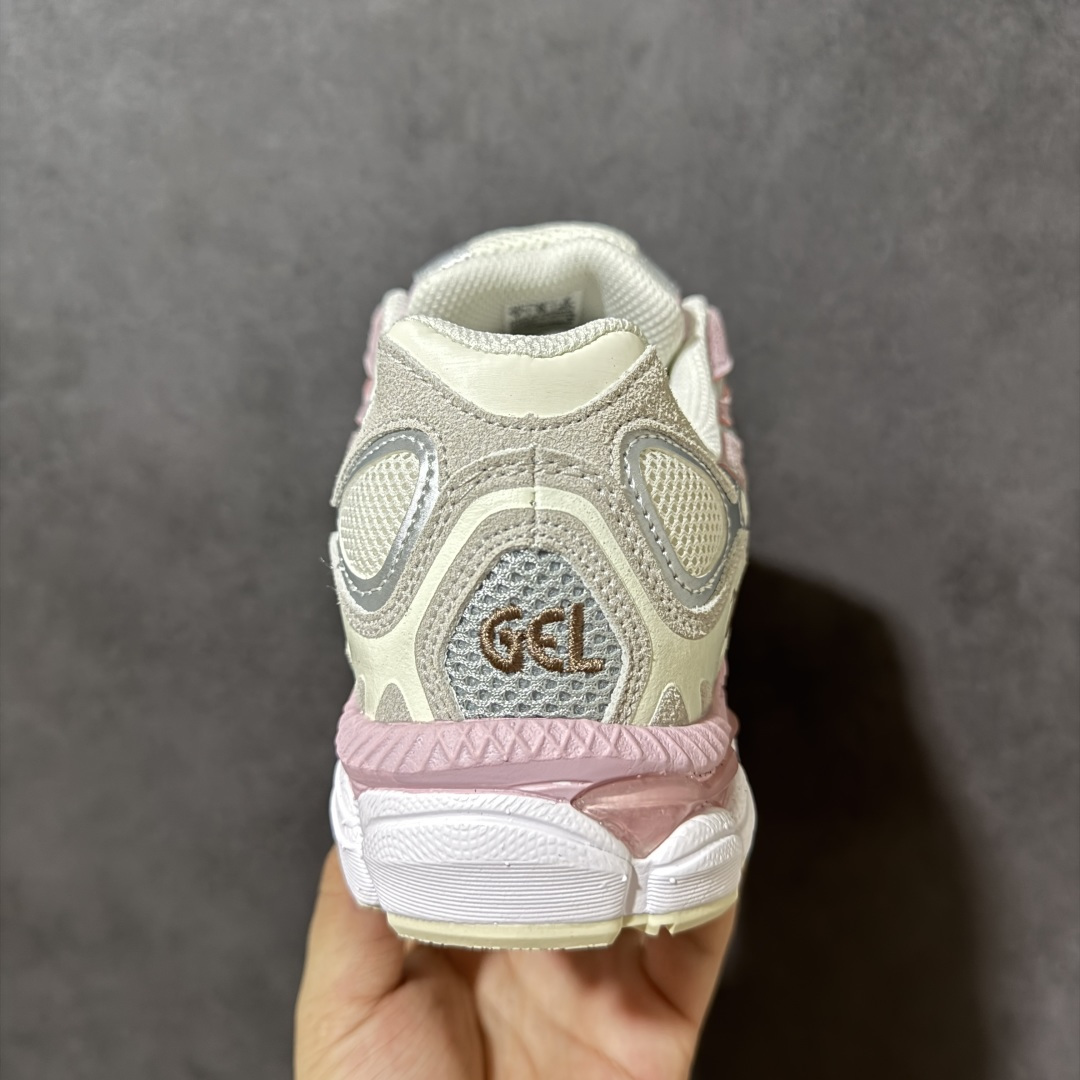 图片[4]-【公司级】Asics Gel-NYC 亚瑟士运动休闲透气专业跑鞋 鞋面采用反绒皮与网布拼接 透气舒适兼具休闲时尚 结合简明的配色 展现品牌的传承及引领复古流行的主题 虎爪造型的LOGO #鞋身稳定包裹系统 支撑鞋身 经典宽大鞋型配备防偏移设计提升包裹性 穿着舒适鞋面透气孔设计 提供透气性！ 货号：1203A383-028 尺码：36 37 37.5 38 39 39.5 40 40.5 41.5 42 42.5 43.5 44 45-选品中心
