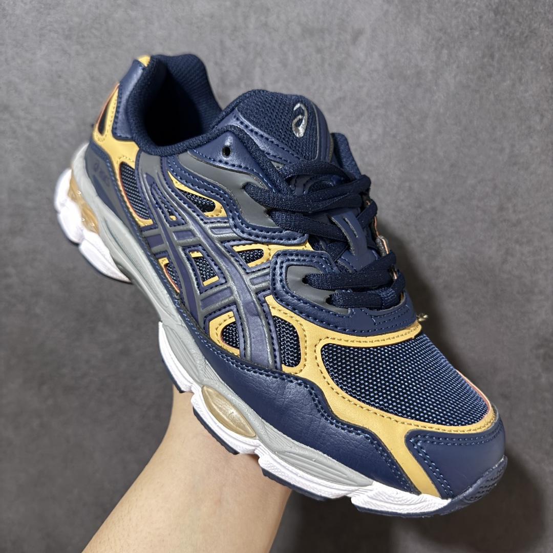 图片[3]-【公司级】Asics Gel-NYC 亚瑟士运动休闲透气专业跑鞋 鞋面采用反绒皮与网布拼接 透气舒适兼具休闲时尚 结合简明的配色 展现品牌的传承及引领复古流行的主题 虎爪造型的LOGO #鞋身稳定包裹系统 支撑鞋身 经典宽大鞋型配备防偏移设计提升包裹性 穿着舒适鞋面透气孔设计 提供透气性！ 货号：1203A280-400 尺码：40 40.5 41.5 42 42.5 43.5 44 45-选品中心