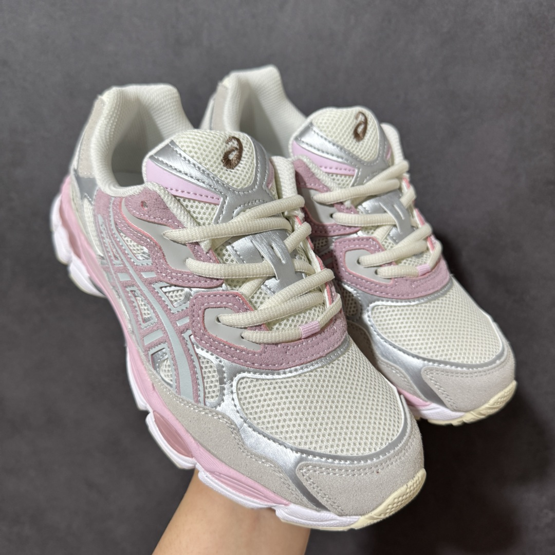 图片[2]-【公司级】Asics Gel-NYC 亚瑟士运动休闲透气专业跑鞋 鞋面采用反绒皮与网布拼接 透气舒适兼具休闲时尚 结合简明的配色 展现品牌的传承及引领复古流行的主题 虎爪造型的LOGO #鞋身稳定包裹系统 支撑鞋身 经典宽大鞋型配备防偏移设计提升包裹性 穿着舒适鞋面透气孔设计 提供透气性！ 尺码：40 40.5 41.5 42 42.5 43.5 44 45-选品中心