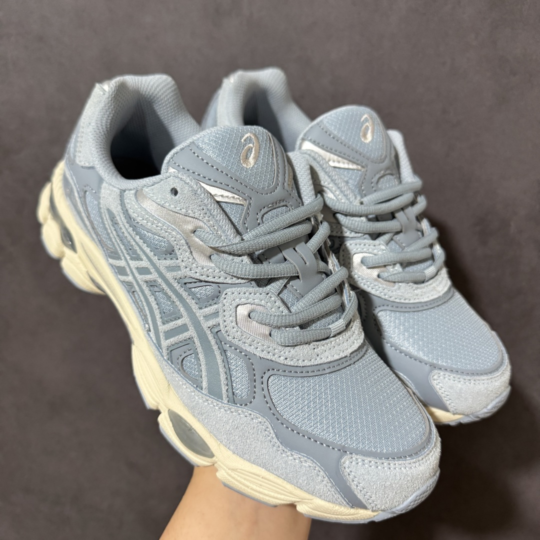 图片[8]-【公司级】Asics Gel-NYC 亚瑟士运动休闲透气专业跑鞋 鞋面采用反绒皮与网布拼接 透气舒适兼具休闲时尚 结合简明的配色 展现品牌的传承及引领复古流行的主题 虎爪造型的LOGO #鞋身稳定包裹系统 支撑鞋身 经典宽大鞋型配备防偏移设计提升包裹性 穿着舒适鞋面透气孔设计 提供透气性！ 尺码：40 40.5 41.5 42 42.5 43.5 44 45-选品中心