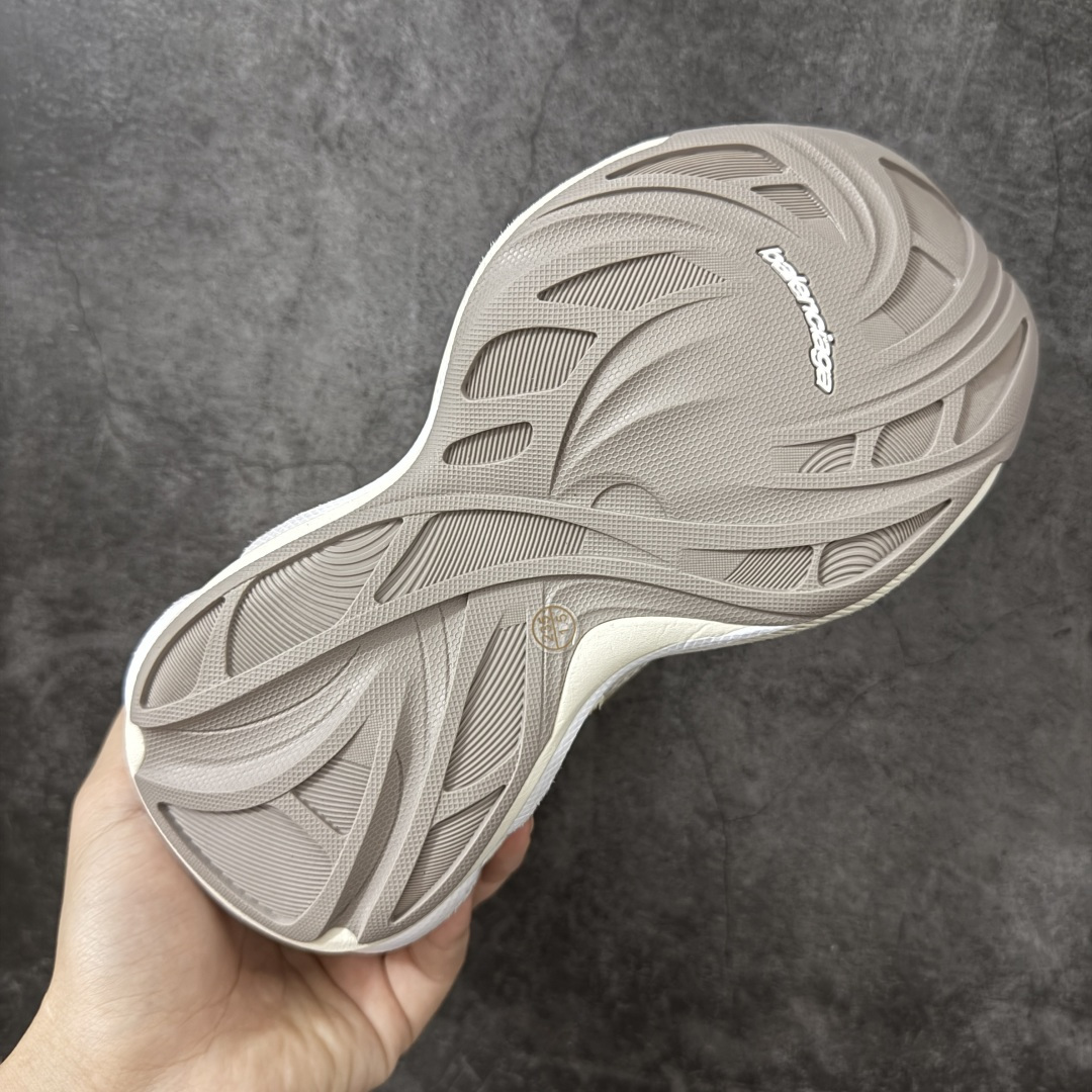 Balenciaga巴黎世家26代 Jet 压纹印花 圆头厚底4.25cm 低帮 老爹鞋 男款 黑色市场