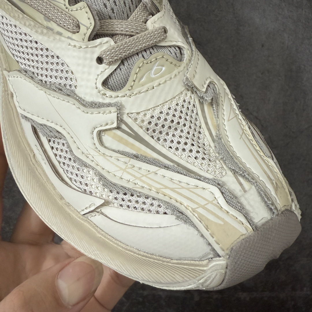 Balenciaga巴黎世家26代 Jet 压纹印花 圆头厚底4.25cm 低帮 老爹鞋 男款 黑色市场