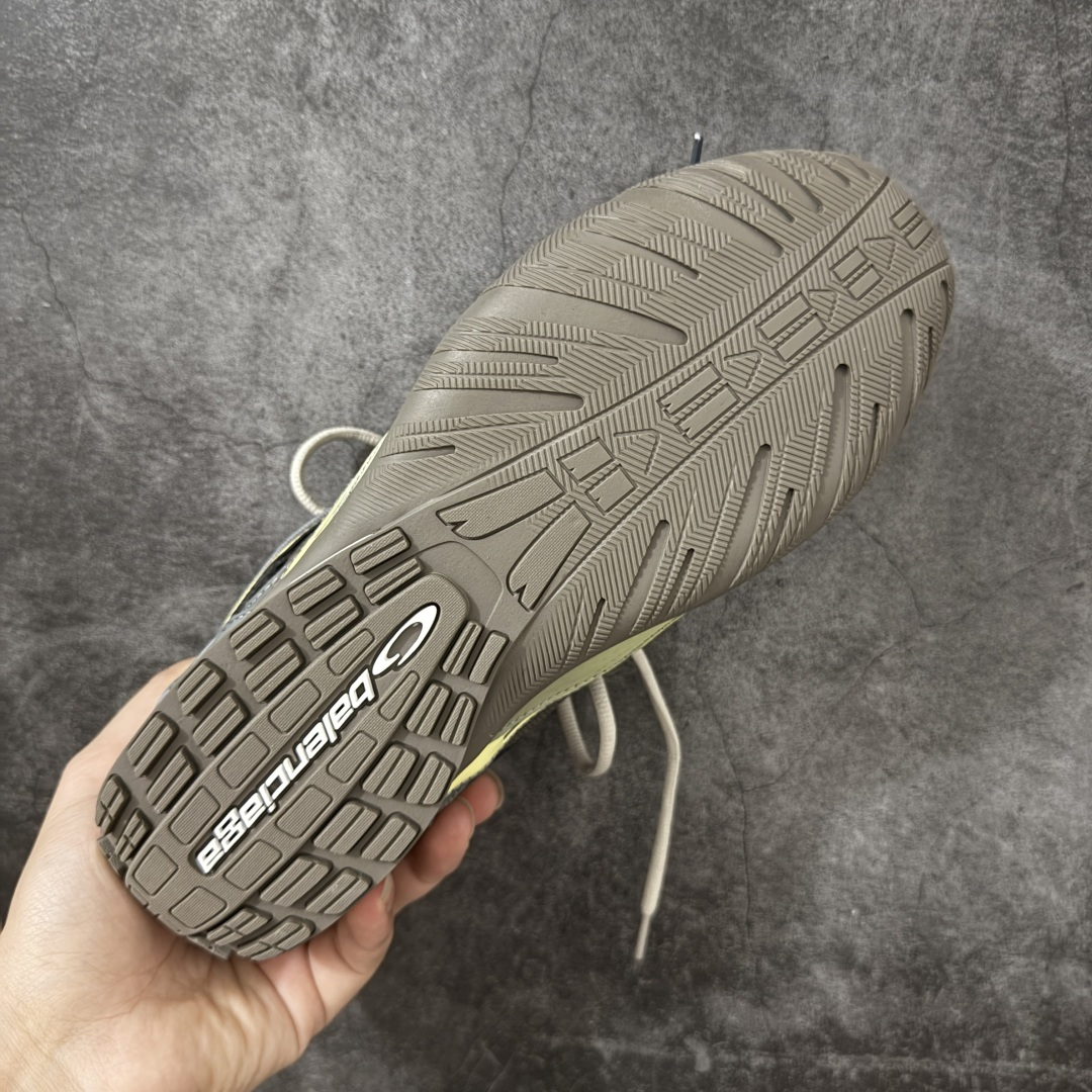 图片[9]-【OK版本】Balenciaga巴黎世家 Radar 圆头系带 做旧效果 低帮 生活休闲鞋 巴黎世家25代 轻薄款经典黑出货 这个非常适合春夏季 很薄很轻 摆脱了巴黎世家往昔那种笨重的观念 尺码：35-46-选品中心