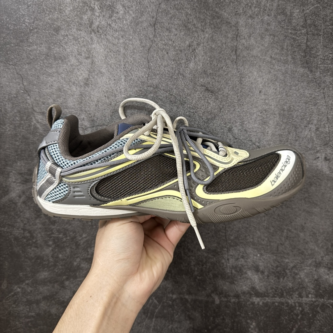 【OK版本】Balenciaga巴黎世家 Radar 圆头系带 做旧效果 低帮 生活休闲鞋 巴黎世家25代 轻薄款经典黑出货 这个非常适合春夏季 很薄很轻 摆脱了巴黎世家往昔那种笨重的观念 尺码：35-46-选品中心