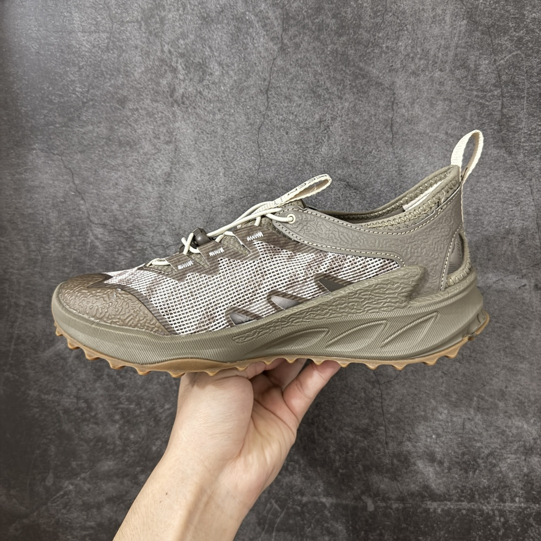 图片[2]-【公司级】KEEN ZIONIC ADV 科恩户外机能凉鞋 2026新款 全地形健行鞋 鞋款结合了溯溪鞋的透气镂空结构和徒步鞋的稳定支撑，是 KEEN 专为轻量户外、日常通勤打造的全能款。鞋面采用耐磨编织网布 + 侧后镂空设计，夏天穿超透气，同时鞋头做了防撞橡胶加固，户外也不怕磕碰。中底搭载轻量 KATALYZE 科技泡沫，回弹和缓震都很出色；外底是带 4mm 多向鞋钉的防滑纹路，湿滑路面也能稳稳抓住，溯溪、徒步都能用。 尺码：36 36.5 37 38 38.5 39 40 40.5 41 42 42.5 43 44 45 46-选品中心