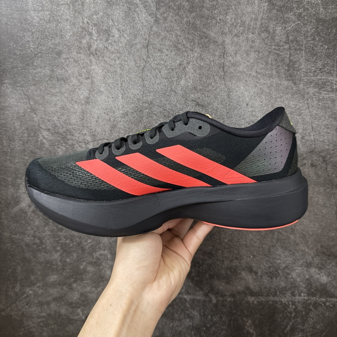 图片[2]-【XE版本】Adidas Adizero EVO SL 马拉松竞速专业跑鞋 市场最强版出货 原材料 内置碳板 原厂网纱潮流 超临界发泡大底 脚感软弹度与原版几乎无差别 细节目前市场最接近原版品质 外贸专供 最大做到48码 此款针织网面非常轻薄 纤维间的缝隙很大 可以保证跑步时的透气、排汗效果 鞋舌直接与两侧的内衬和鞋底连接在一起 在跑步过程中不会被鞋舌的左右移动所困扰 在标准鞋带孔的基础上再拓宽一组鞋带孔 适合不同脚型的需求 突破性 EnergyRods 技术，有助于跑者实现更好的成绩 中底独特的LIGHTSTRIKE PRO泡棉材质 微弹感觉在跑步过程中给予了良好的支撑体验 对于顶级精英和高水平进阶跑者来说 ADIOS PRO是一双值得信赖的竞速比赛用鞋 货号：JR3414 尺码：36-48-选品中心