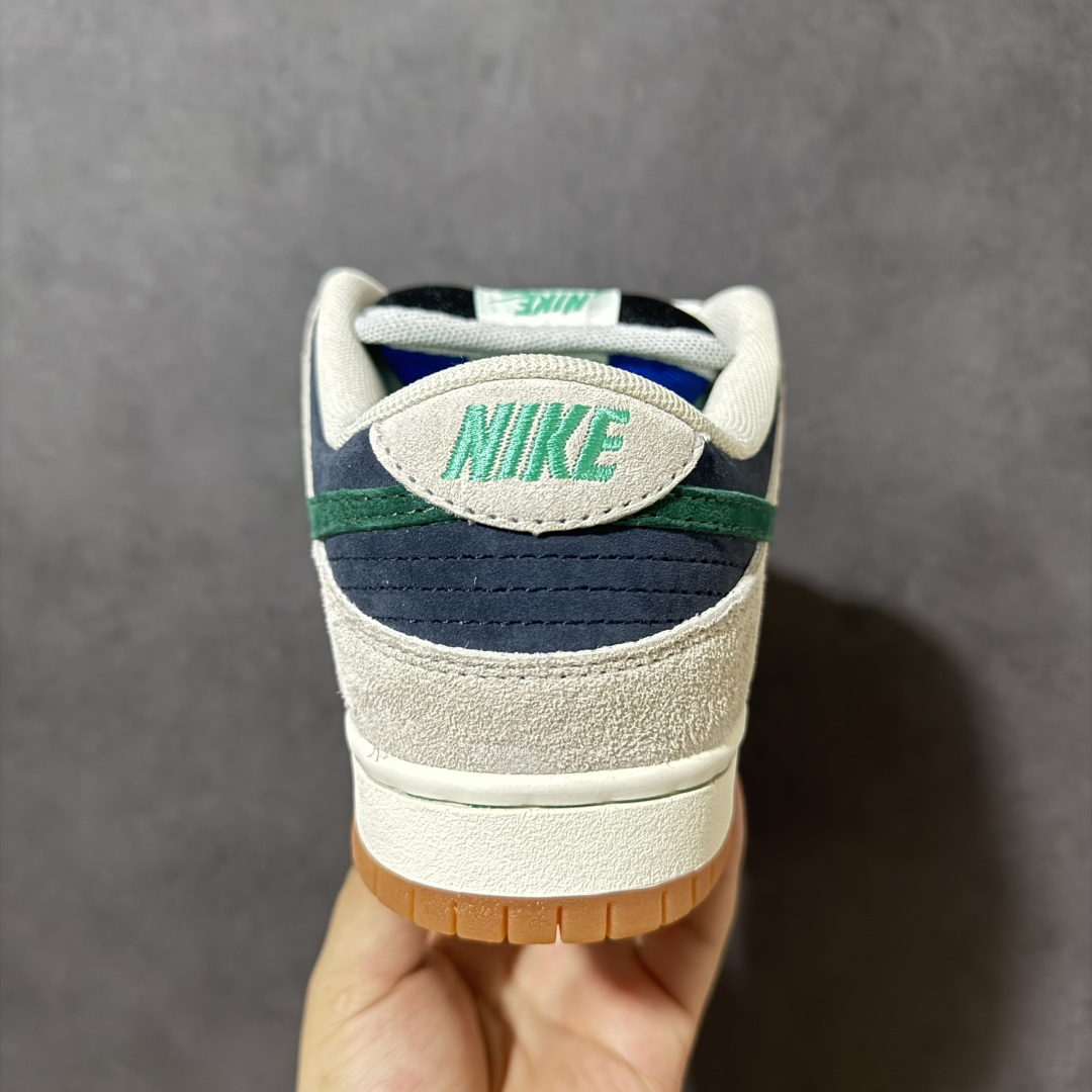 图片[4]-【公司级】Nike SB Dunk Low 低帮休闲板鞋 大厂纯原品质出货 清洁度 电绣工艺 皮料切割干净无任何毛边 细节完美 货号：HF3704-001 尺码：36 36.5 37.5 38 38.5 39 40 40.5 41 42 42.5 43 44 44.5 45 46-选品中心
