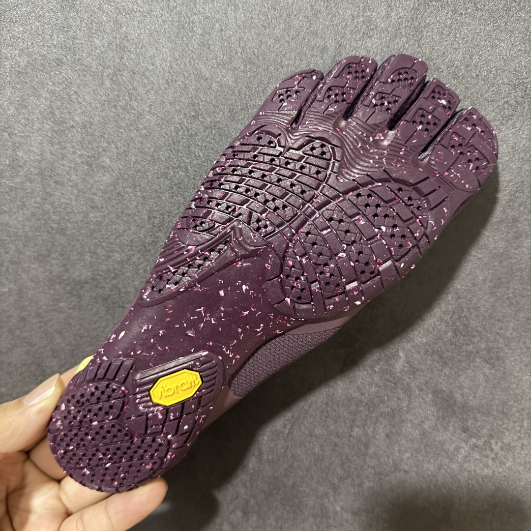 图片[9]-【公司级】Vibram Fivefingers V-Soul 五指系列芭蕾舞风魔术贴薄底健身五指分离式休闲运动鞋“全黑” 货号：25W0607 尺码：35～41 ​-选品中心