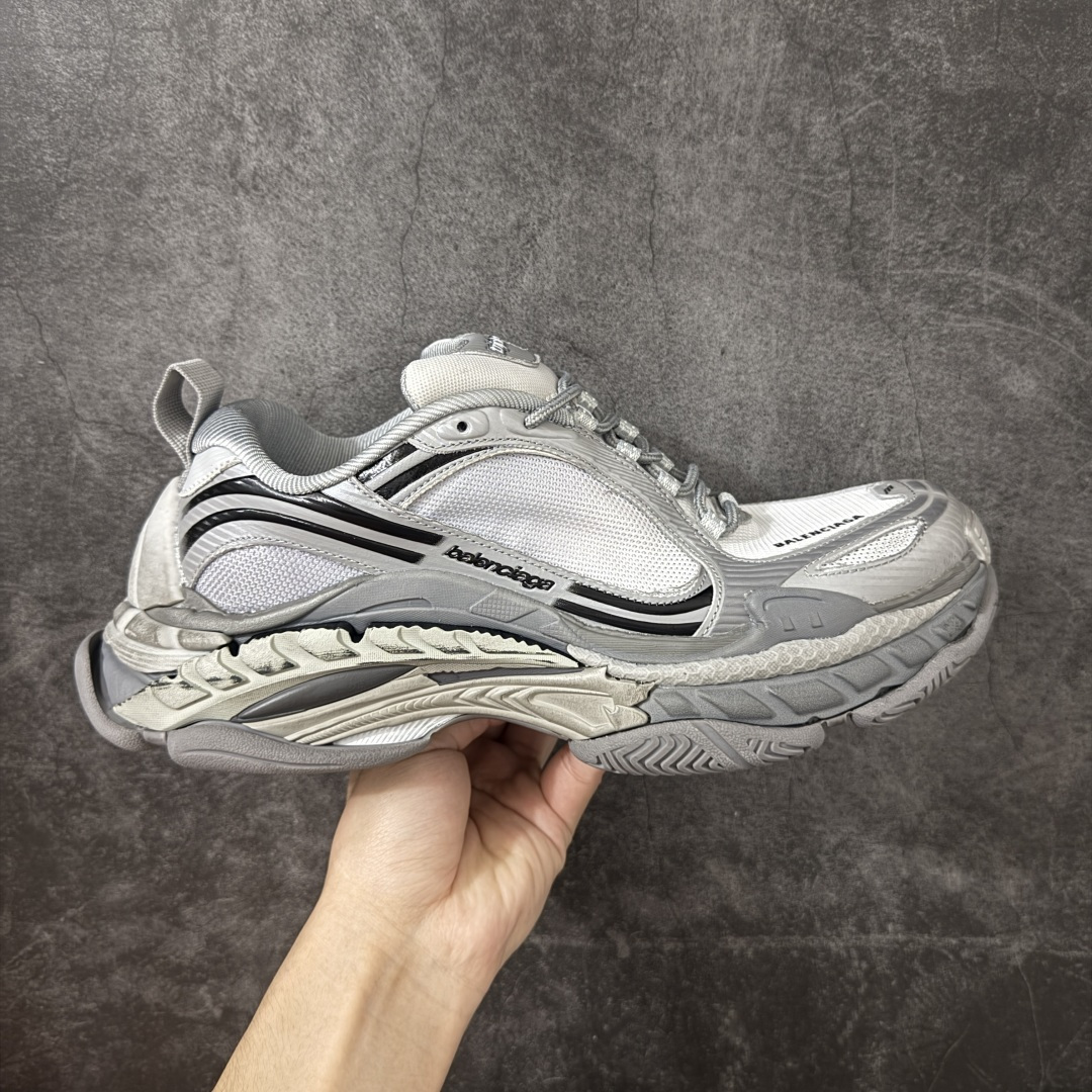 【i8纯原】Balenciaga巴黎世家24代 Triple S .2 灰黑 低帮 老爹鞋 市场老牌巴黎世家大厂出品 品质价格无需多言 原鞋原材料打造 一比一细节还原 此款相对之前款式轻质很多 超厚鞋底增高4-5cm 高街风格 货号:865849WTR2G1800 尺码:36-46-选品中心