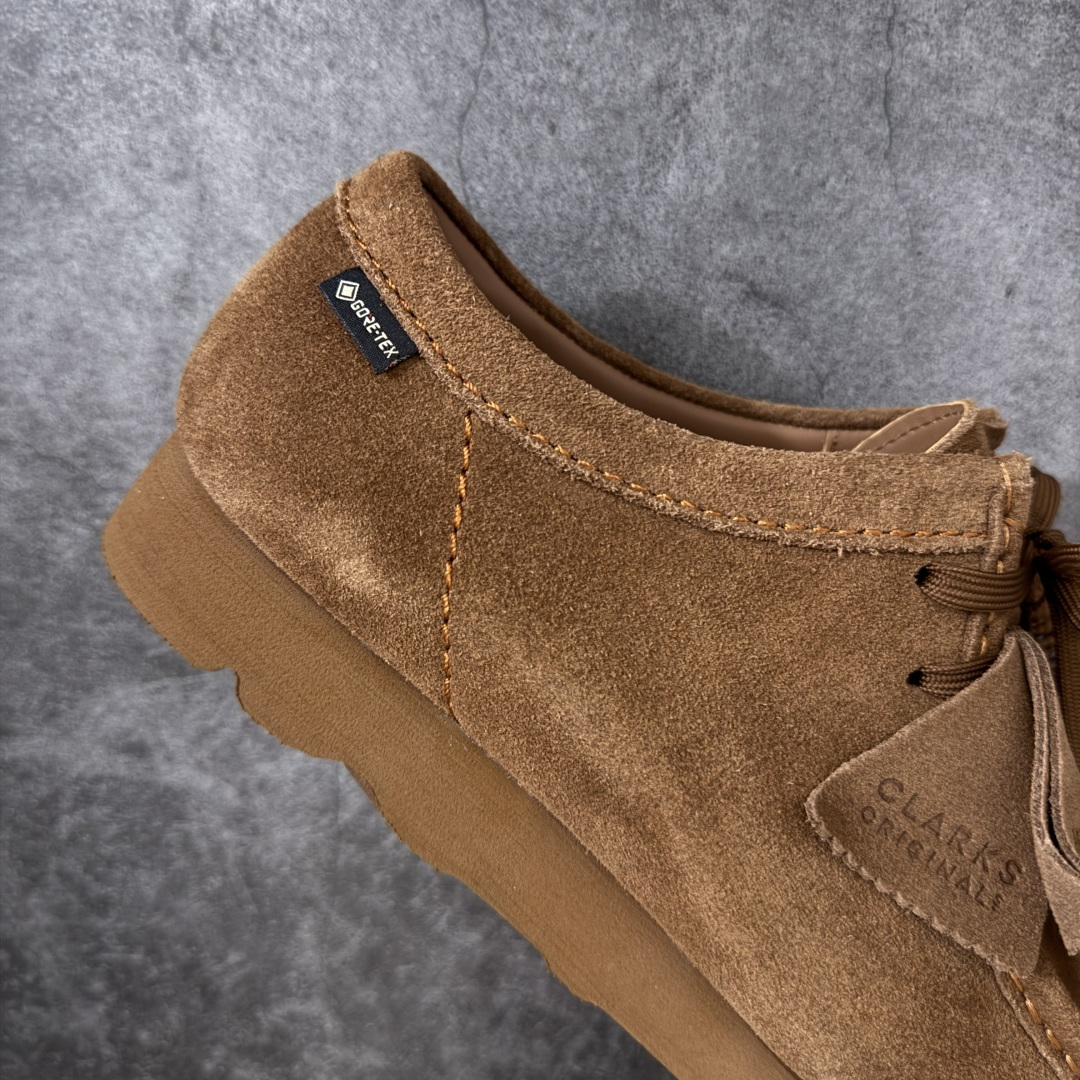 其乐Clarks Wallebee 乐福风格袋鼠鞋注意户外防水面料Gore-Tex的面料 结合工装优雅的