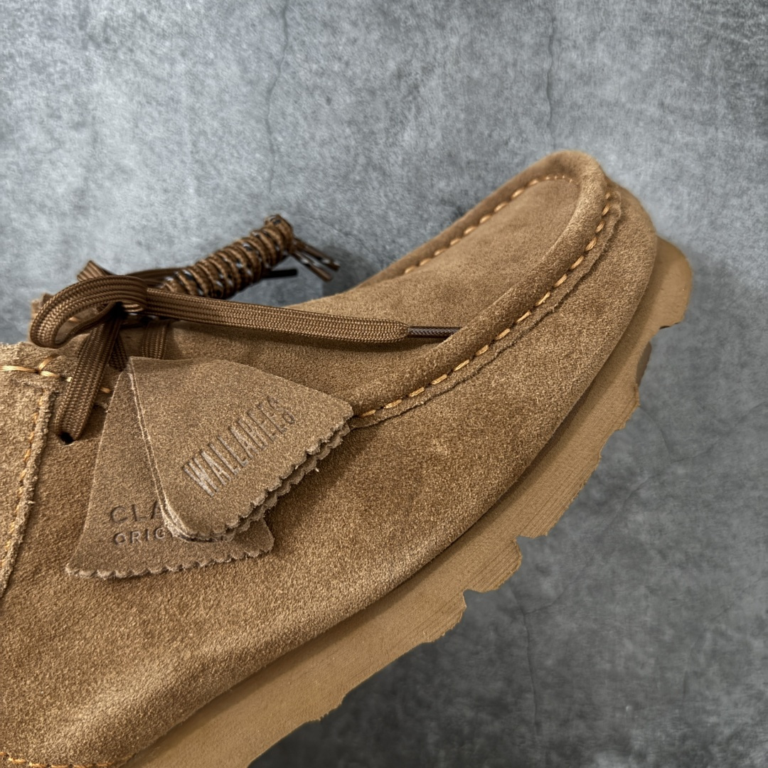 其乐Clarks Wallebee 乐福风格袋鼠鞋注意户外防水面料Gore-Tex的面料 结合工装优雅的