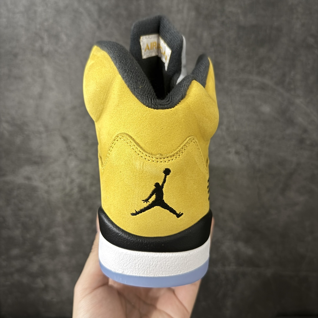 图片[4]-【KZ纯原】Jordan Air Jordan 5 Retro“Tokyo”东京限定2025黄色 货号：IO3372-700 国内一线大厂出品 匠心打造 头层皮料原厂数据 全新纸板 模具打造 外贸 平台高端零售专供品质 品质毋庸置疑 一眼正品既视感 细节均已解码 货号：IQ3372-700 尺码：36 36.5 37.5 38 38.5 39 40 40.5 41 42 42.5 43 44 44.5 45 46 47.5-选品中心