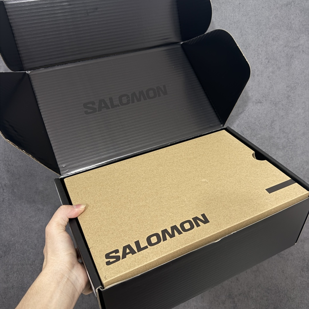图片[9]-【Goat礼盒版】SALOMON萨洛蒙 XA PRO 3D 百搭舒适 低帮 户外功能鞋 男女同款 492672 纯原外贸平台特供订 全套原纸板楦头开发 原厂特供网布配套加持 确保原汁原味 完美呈现版型 原档数据独家私模五层组合大底 男女鞋同步官方开发 原装Ortholite轻量化鞋垫 中底布带钢印编号 原厂TPU锁扣 进口港宝加持 后跟自然饱满 还原公司包裹性 鞋面采用SENSIFT贴合技术 全方位贴合包裹脚型 鞋跟部鞋底牵引设计 提供强大的抓地性能 更适应野外崎岖不平的道路 其3D ADVANCED CHASSIS底盘 材料轻量大化 钉齿设计更具稳定性 防护性 鞋底易磨损区运用CONTAGRIP高耐磨材料 应对城市硬质路面长距离跑考验 尺码：36 36.5 37.5 38 38.5 39 40 40.5 41 42 42.5 43 44 44.5 45 46-选品中心
