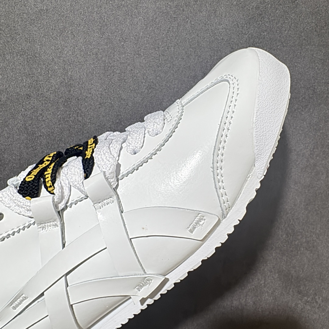 图片[8]-【公司级】Asics Onitsuka Tiger MEXICO 66 亚瑟士鬼冢虎复古经典板鞋 熊猫恶作剧定制系列配色 市场王者选手 海外订单工厂出品 长期生产补货永不断码 超成熟稳定的做工品控 原装全套纸板楦头开发 原汁原味 完美呈现版型 私模正确鞋底咬花纹路 一比一鞋头弧度高度鞋身弧度 绝不口嗨 细节品控鞋型随意秒杀市面 原档咬花纹路私模大底 一个单元有六个三角形 总体形拼接呈现花瓣状 官方四联吊牌 原装Ortholite轻量化鞋垫 原盒原配 质保卡 说明书 钢印防尘纸 纸板中底带钢印 乳胶组合鞋垫 支持全方位的对比专柜 产品从款式颜色造型上体现出追求舒适和细节的完美 鞋类更是推崇手工制作的严谨与完美 融舒适性与可穿性的设计风格 注重细节的完美和别致魅力 既保持稳重 又不失轻松的时尚感 尺码：36 37 37.5 38 39 39.5 40 40.5 41.5 42 42.5 43.5 44 45-选品中心