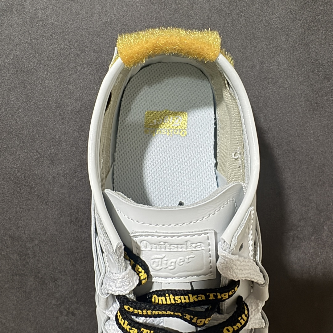 图片[6]-【公司级】Asics Onitsuka Tiger MEXICO 66 亚瑟士鬼冢虎复古经典板鞋 熊猫恶作剧定制系列配色 市场王者选手 海外订单工厂出品 长期生产补货永不断码 超成熟稳定的做工品控 原装全套纸板楦头开发 原汁原味 完美呈现版型 私模正确鞋底咬花纹路 一比一鞋头弧度高度鞋身弧度 绝不口嗨 细节品控鞋型随意秒杀市面 原档咬花纹路私模大底 一个单元有六个三角形 总体形拼接呈现花瓣状 官方四联吊牌 原装Ortholite轻量化鞋垫 原盒原配 质保卡 说明书 钢印防尘纸 纸板中底带钢印 乳胶组合鞋垫 支持全方位的对比专柜 产品从款式颜色造型上体现出追求舒适和细节的完美 鞋类更是推崇手工制作的严谨与完美 融舒适性与可穿性的设计风格 注重细节的完美和别致魅力 既保持稳重 又不失轻松的时尚感 尺码：36 37 37.5 38 39 39.5 40 40.5 41.5 42 42.5 43.5 44 45-选品中心