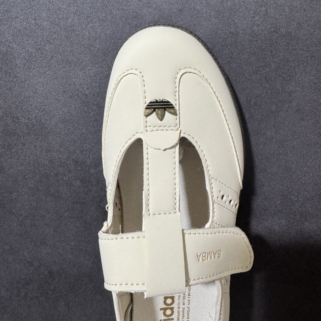 adidas Samba玛丽珍经典永不过时．潮流一直在路上百搭宝藏、复古潮流少女感十足、T字鞋带搭配摩术