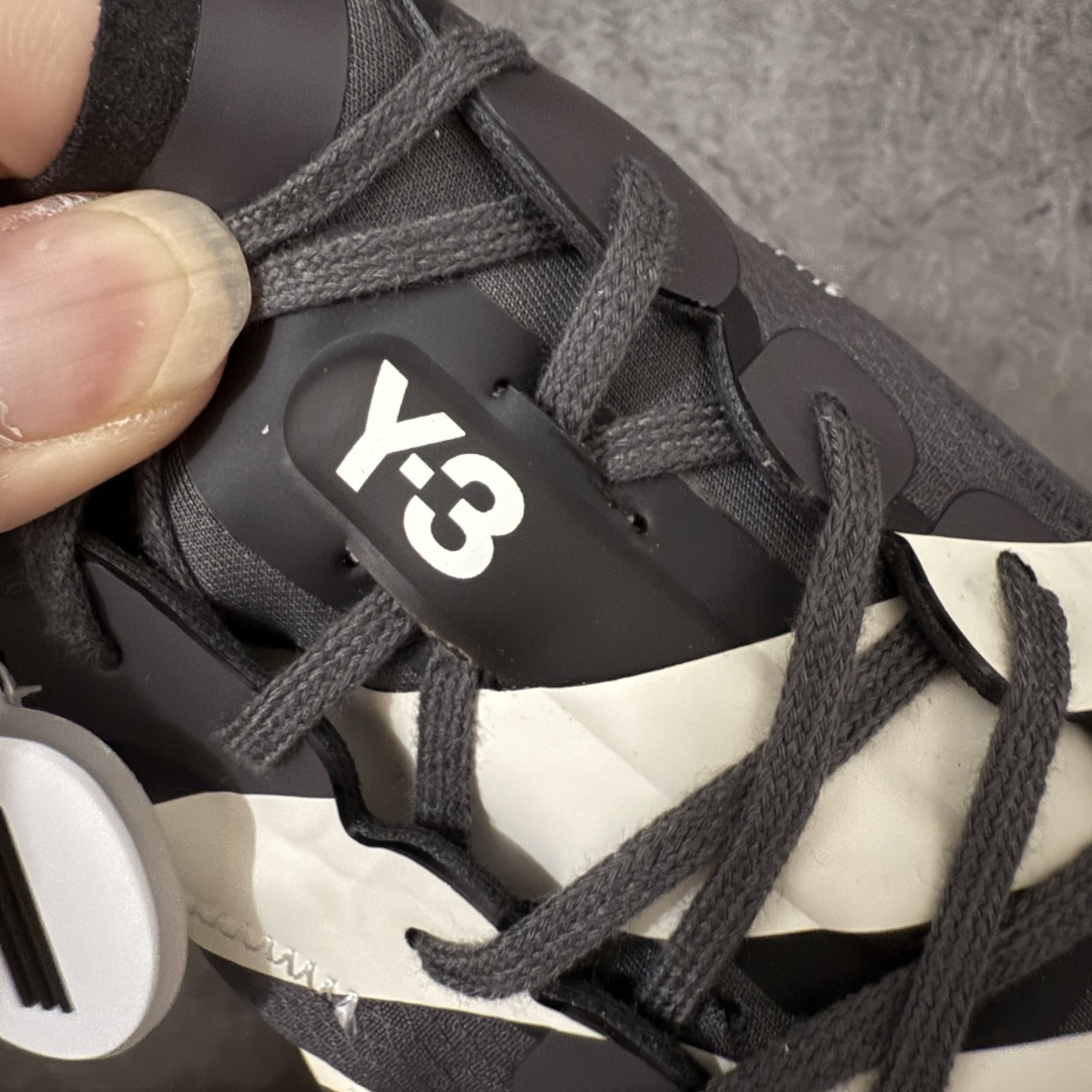 图片[6]-【NO.1纯原】Y3 x Adidas Adizero Adios Pro 4 M竞训跑步鞋 KI6876 市场独一档品质 区别所有版本 原鞋购入开发数月 原材料 原档案打造 细节版型一比一 独立双层组合底私模.超软弹发泡超临界底 搭配ENERGYRODS 2.0真碳柱，每一步都动力满满 鞋面用的是Lightlock技术，轻透又贴合，就像给脚定制的一样。 中底是全掌Lightstrike Pro泡棉，软弹感超绝 真正一比一还原真实脚感💪🏻 尺码：36 36.5 37 38 38.5 39 40 40.5 41 42 42.5 43 44 44.5 45 46-选品中心