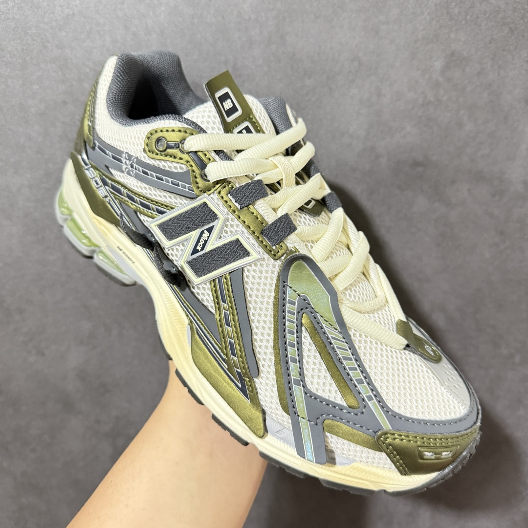 图片[3]-【公司级】New Balance 1906 复古单品 近两年来，要说人气最高的球鞋品牌相信 New Balance 一定是其中之一。无论是重磅联名，还是亮眼配色，都有着超高的人气，市价也一度居高不下。全新的 New Balance 1906R 实力上线。整体视觉效果饱含科技感。鞋身以大面积网眼材质包裹，搭配上皮革补强，既保证了透气性，又有着不错的质感。搭载这 N-ERGY 缓震科技和厚实的 Ortholite 鞋垫，保证了 New Balance 一如既往的舒适 货号：U1906ANC 尺码：36-45-莆田鞋