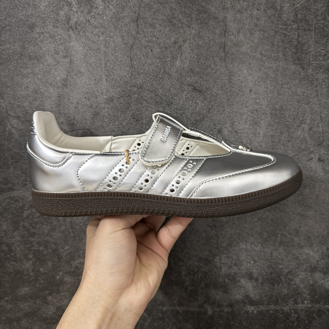 adidas Samba玛丽珍经典永不过时．潮流一直在路上百搭宝藏、复古潮流少女感十足、T字鞋带搭配摩术