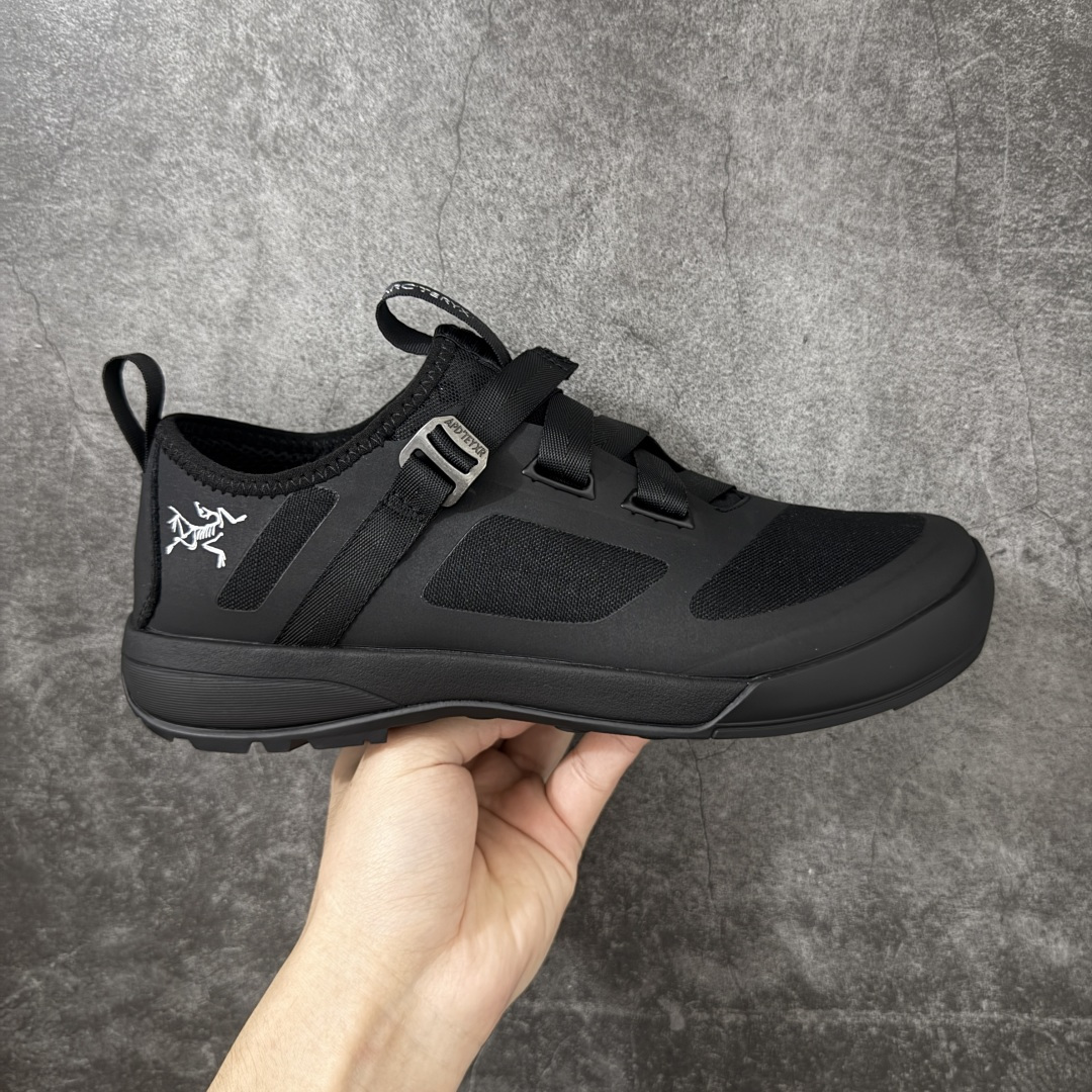 始祖鸟·Arc'teryx Arakys W 阿拉克路径系列低帮轻量化透气越野徒步户外运动跑鞋#升级原楦
