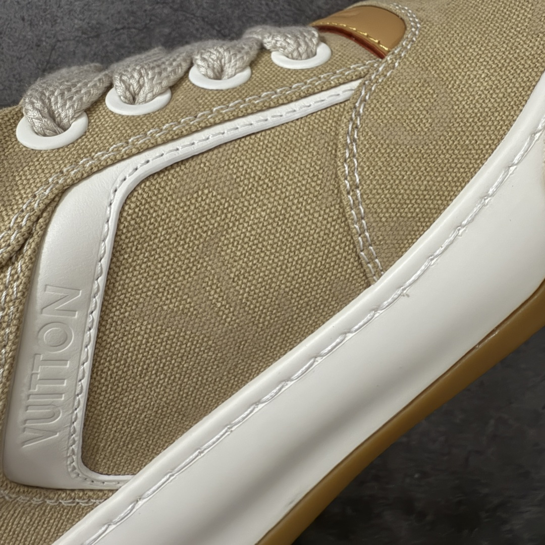 图片[4]-【专柜版/海淘代购】 LV 路易威登LOUIS VUITTON Tilted Low Sneakers 倾斜系列低帮复古休闲运动文化百搭板鞋 2026早春款板鞋 饼干鞋 市场最顶天花板 礼盒包装 正确细节 原鞋原材料1：1打造 完美版型做工 欢迎对比市场任何品质的货品 广东原产 升级原楦型开发纸版 包装说明书防尘布袋物件(附送官方快递加固牛皮纸外盒!!)#采用Monogram 丹宁布鞋面材质#鞋垫嵌入软脚感EVA物料#后跟耐弯折滴塑支撑片#全新开发TPR光泽组合隔色鞋底❗ 尺码：39 40 41 42 43 44 45 46-莆田鞋