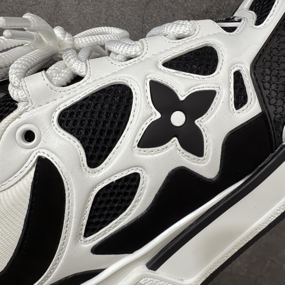 图片[4]-【海淘代购版】驴家Louis Vuitton 路易威登 LV Skate 低帮休闲板鞋 全新海淘代购同渠道品质 高端零售 外贸充正专供 原版购入开发 ZP级全套包装 完美楦型 正确卡色 大底TPU 质感媲美原版 细节与原版一致 请注意区分市面通货材 尺码：38 39 40 41 42 43 44 45 注意：46码可以订制 （订制的尺码无质量问题不退不换）-莆田鞋