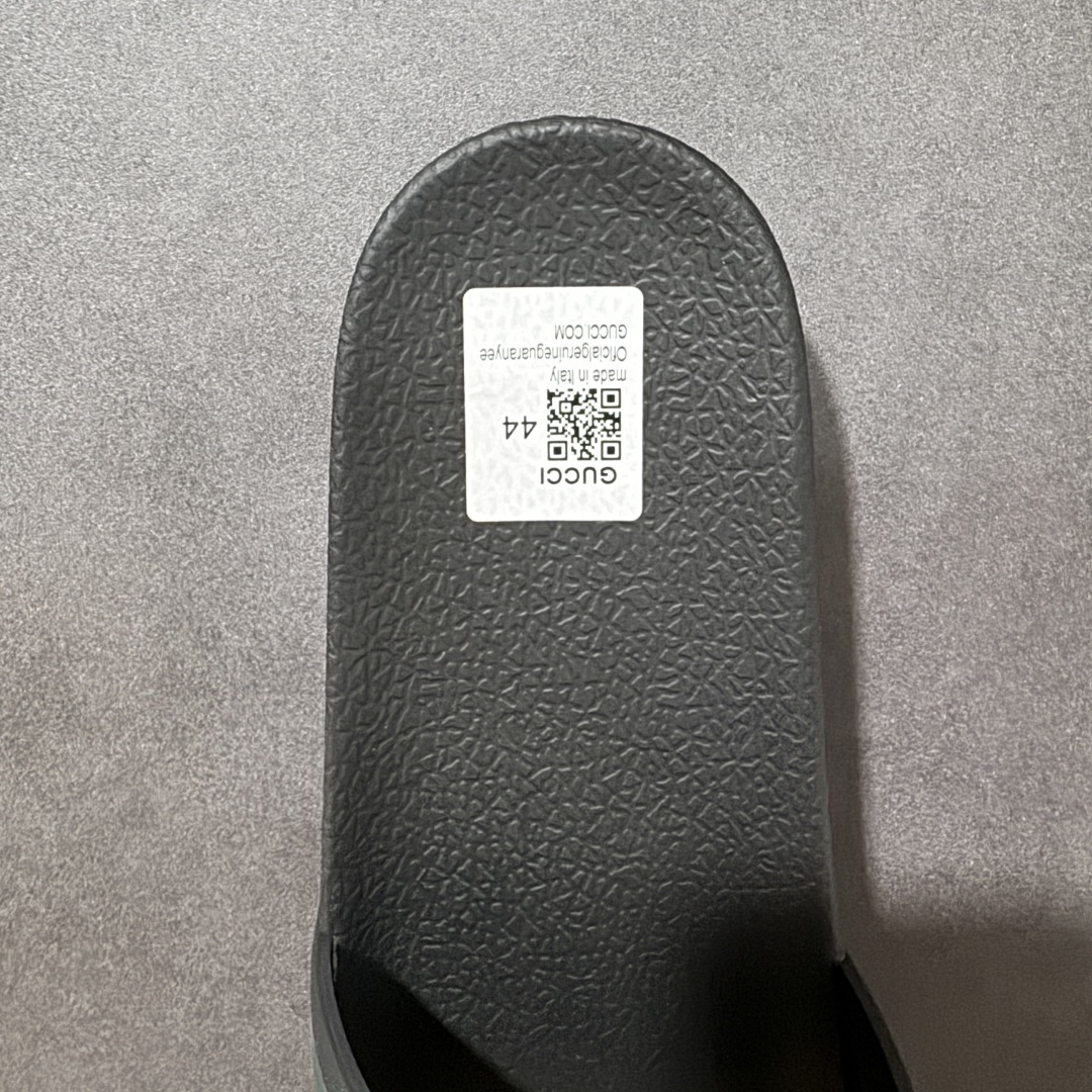 图片[6]-【公司级】GUCCI/古驰 夏季GUCCI Wmns Rubber GG Slide 提花风外穿网红时尚厚底一字拖女士百搭拖鞋 550046 类型：男鞋 尺码：39 40 41 42 43 44 45-莆田鞋