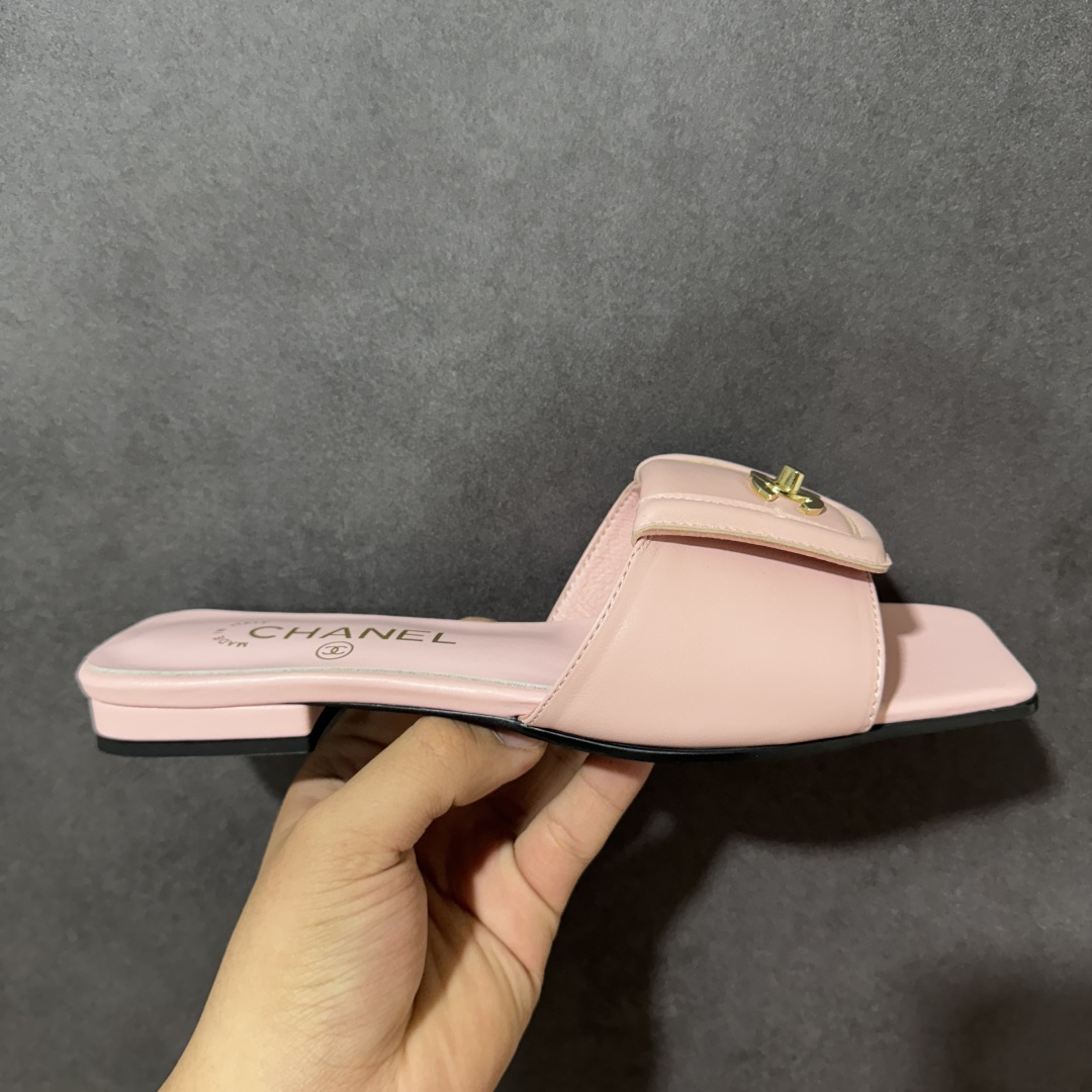【广东版】CHANEL香奈儿 26S 绒面小牛皮 露趾平底 穆勒鞋 一字拖鞋1.5cm 女款 尺码：35-40-选品中心