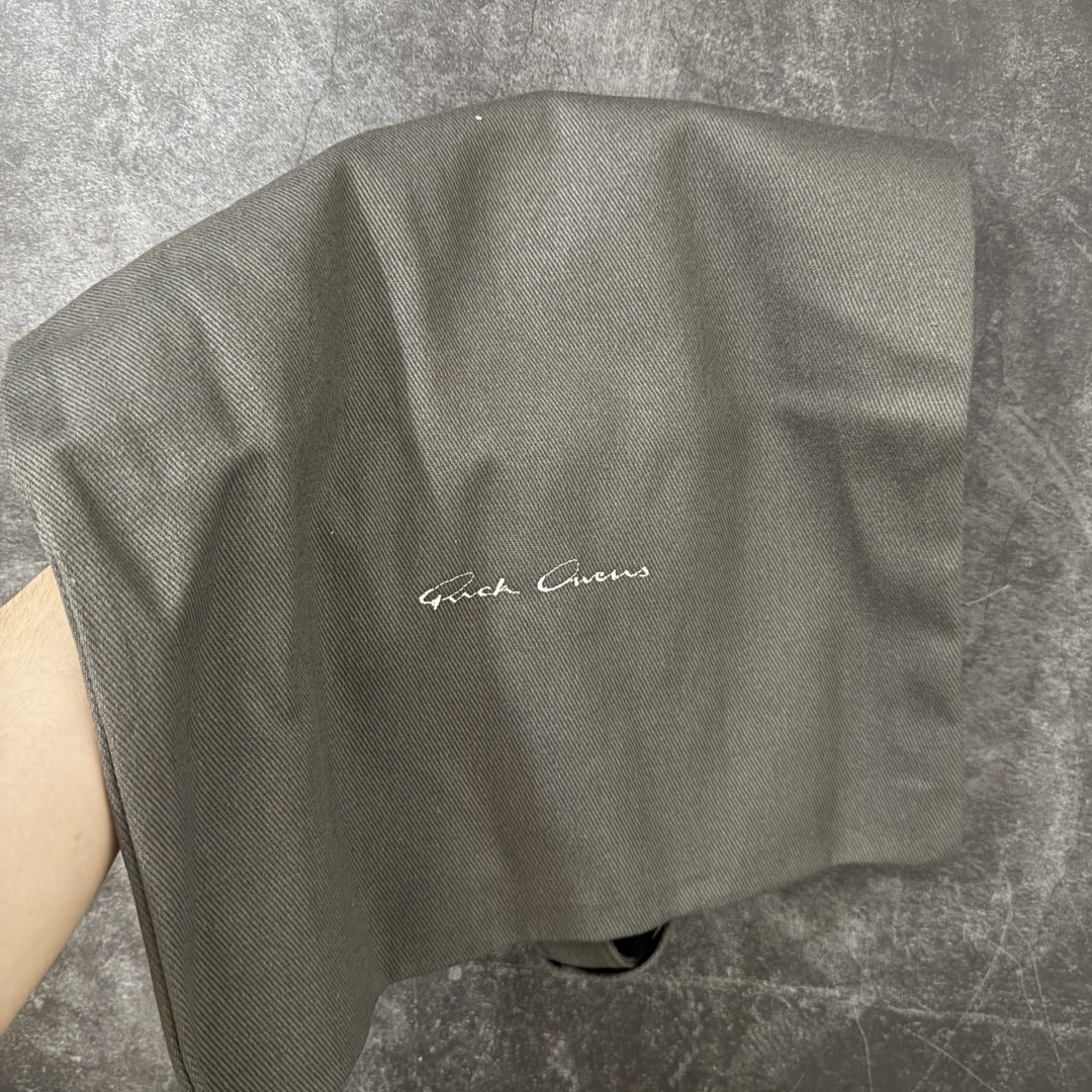 RO / Rick Owens 瑞克·欧文斯 透气薄白丝绸 侵权三角标/低帮/经典底/细鞋带款，醋酸高光