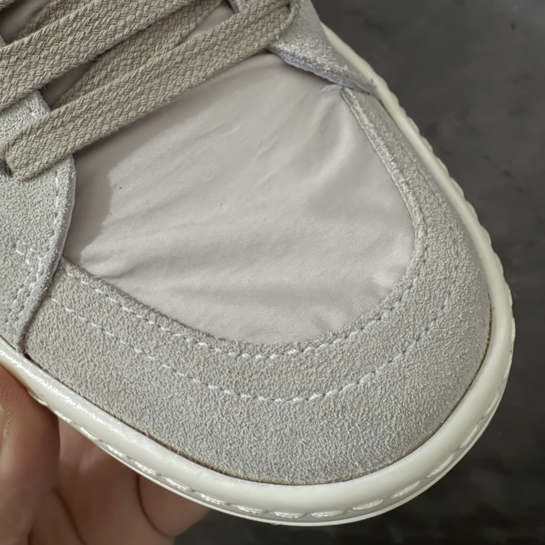 RO / Rick Owens 瑞克·欧文斯 透气薄白丝绸 侵权三角标/低帮/经典底/细鞋带款，醋酸高光