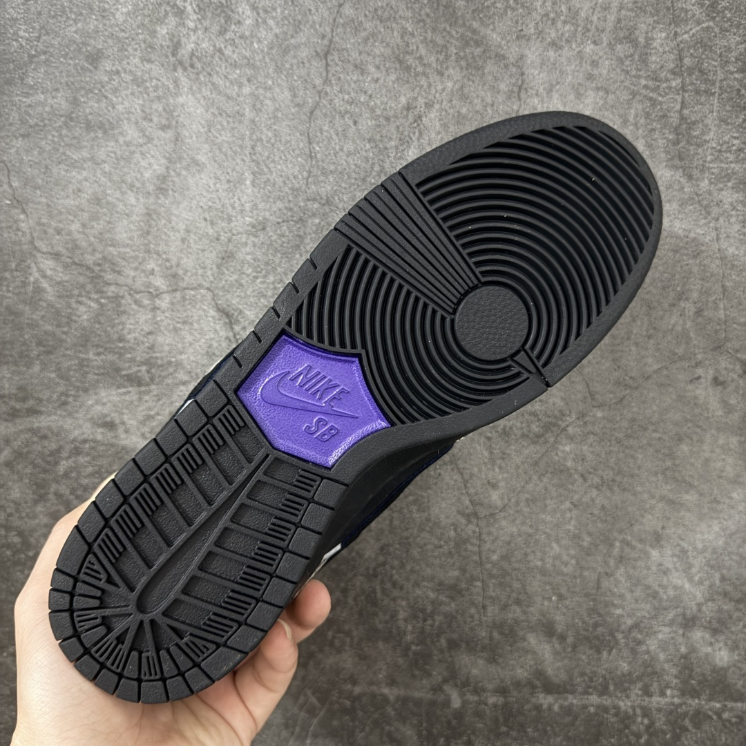 Dashawn Jordan x NK SB Dunk Low 联名款低帮休闲板鞋 IB6208-200