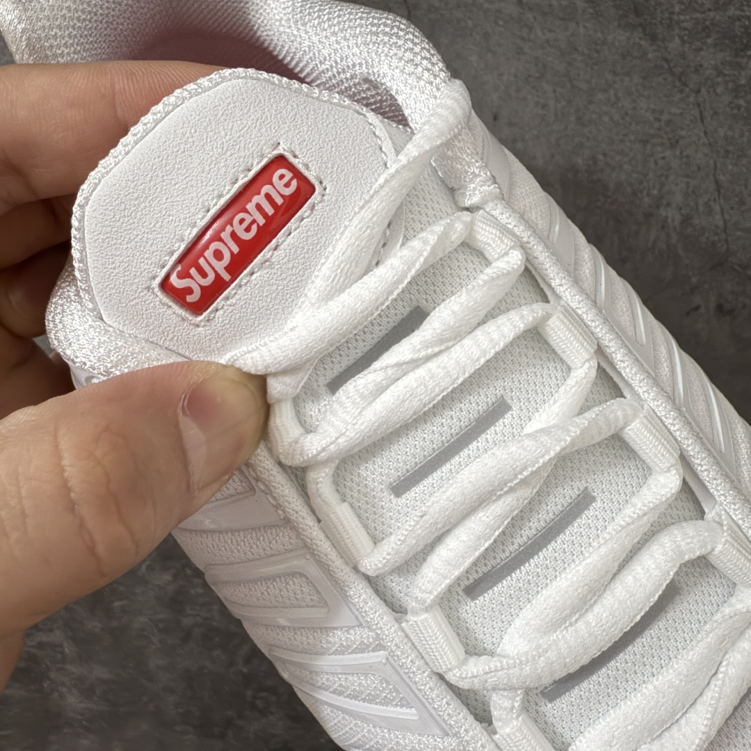 Supreme x Nike Air Max Plus TN气垫系列跑鞋全新一比一高端版本真正的市场T1