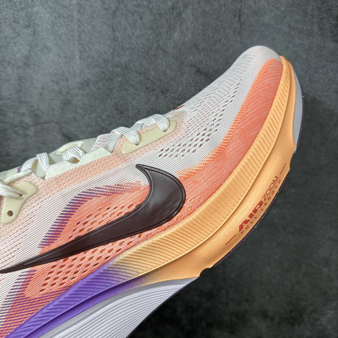 图片[6]-【XE纯原】Nike Air Zoom Pegasus 42 登月42代超级飞马系列马拉松跑步鞋 IB1881-113 平台专供 充正品质 之前未流通市场版本 内里嵌入定型海绵 中底搭载前Zoom+全掌React配置 全部原鞋开发打造 所有细节全部同步原版 全新一代拥有 Zoom Air 一如既往的稳定感和流畅感 鞋面采用工程网眼设计 为特定高热区域营造出色透气性 进一步增加鞋面的穿孔数量 让足部能够快速散热 中足搭配 Flywire 飞线 在高速运动时营造舒适稳定的贴合感 内置Zoon气垫加持 动力十足！ 尺码： 36-46-选品中心